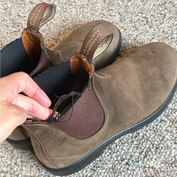 Women’s blundstones 8 - Picture 3 of 4